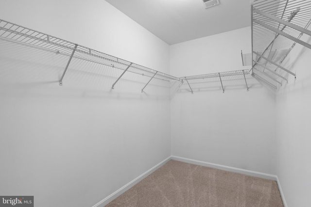 6550 CREEK RUN DR, Centreville, VA 20121