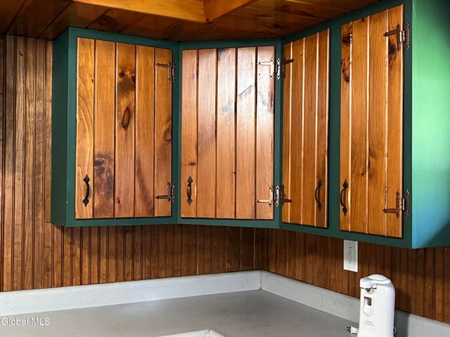 138 Garnet Lake Road, Johnsburg, NY 12843