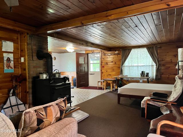 138 Garnet Lake Road, Johnsburg, NY 12843