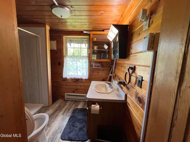 138 Garnet Lake Road, Johnsburg, NY 12843