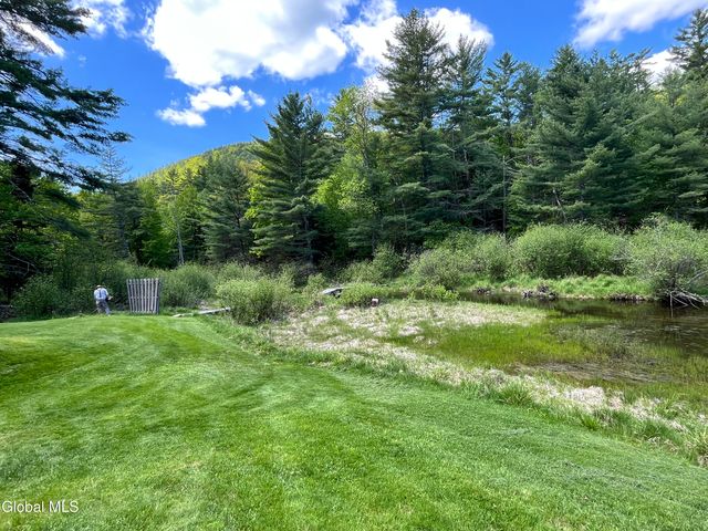 138 Garnet Lake Road, Johnsburg, NY 12843