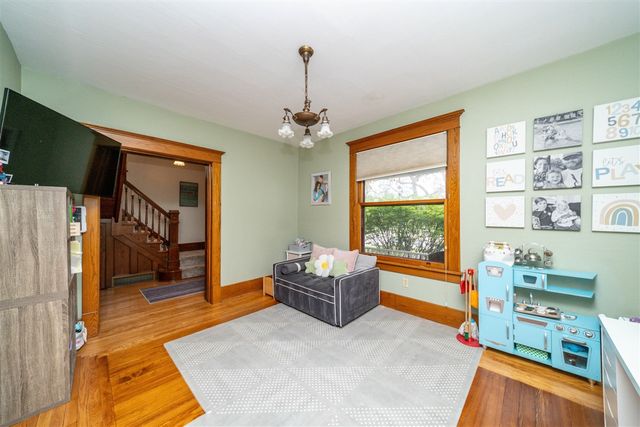 315 E Michigan Avenue, Saline, MI 48176