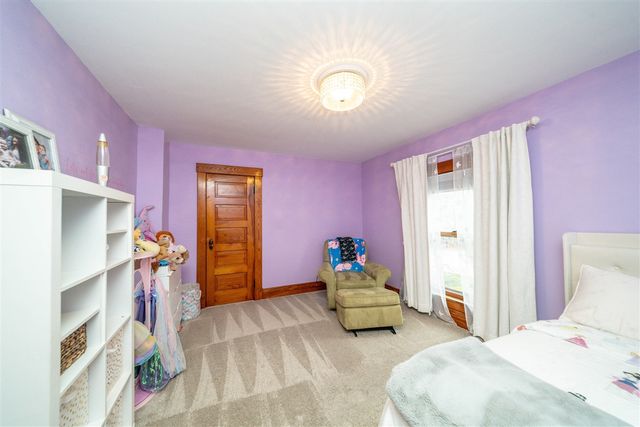 315 E Michigan Avenue, Saline, MI 48176