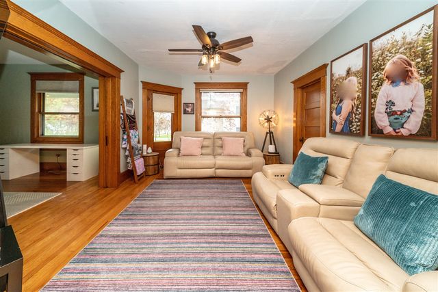 315 E Michigan Avenue, Saline, MI 48176