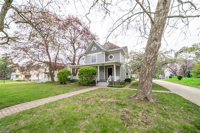 315 E Michigan Avenue, Saline, MI 48176