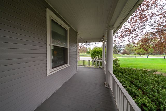 315 E Michigan Avenue, Saline, MI 48176