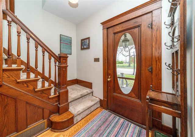 315 E Michigan Avenue, Saline, MI 48176