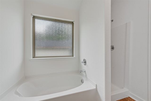 2718 Mossglen Drive, Dallas, TX 75227