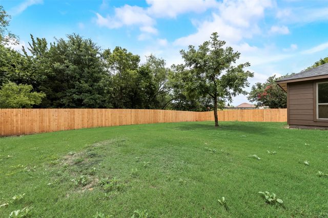 2718 Mossglen Drive, Dallas, TX 75227