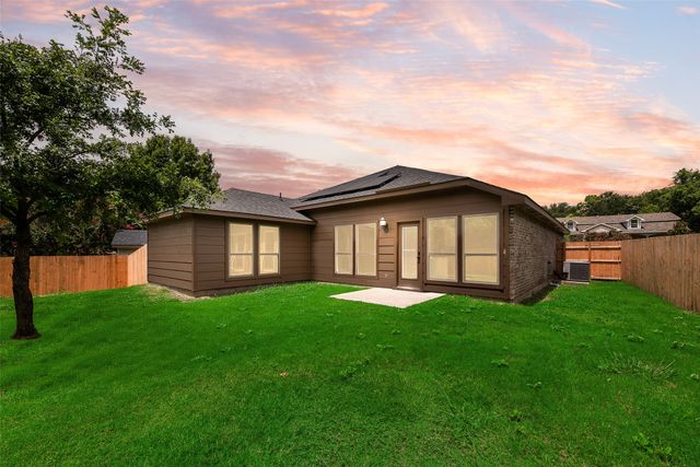 2718 Mossglen Drive, Dallas, TX 75227