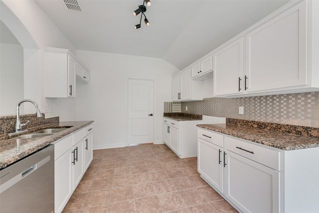 2718 Mossglen Drive, Dallas, TX 75227