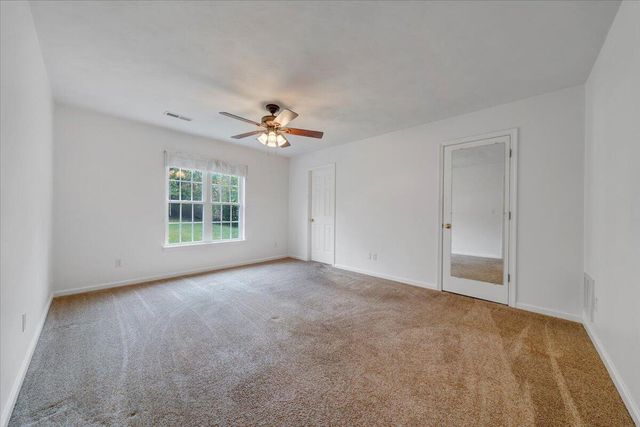 4558 Colonial Place DR, Roanoke, VA 24018