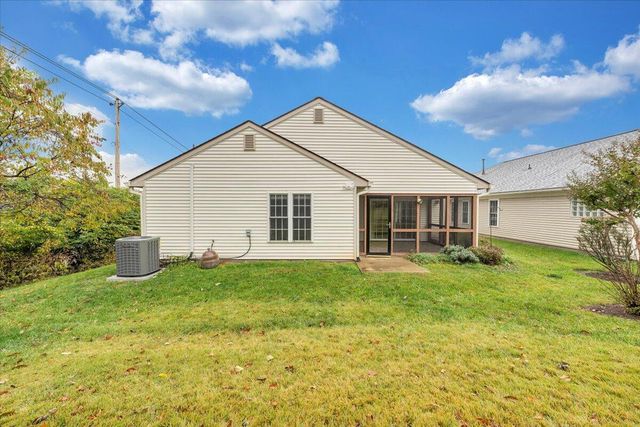 4558 Colonial Place DR, Roanoke, VA 24018