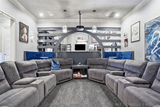 17930 E Falcon Pass, Owasso, OK 74055