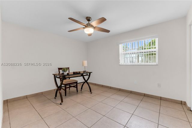 13761 SW 21st Ter, Miami, FL 33175