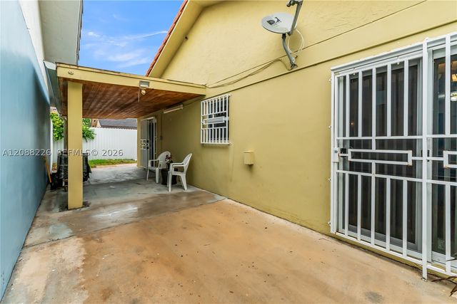 13761 SW 21st Ter, Miami, FL 33175