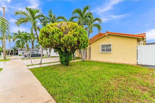 13761 SW 21st Ter, Miami, FL 33175