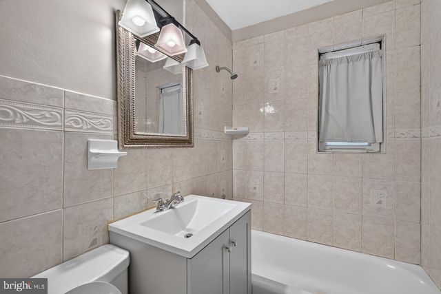 2934 JOHNSON RD, Falls Church, VA 22042