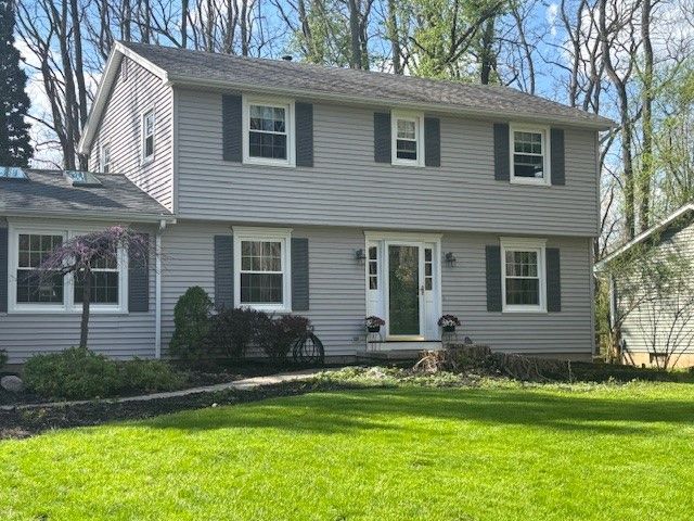 11 Shadowmoor Drive, Perinton, NY 14450