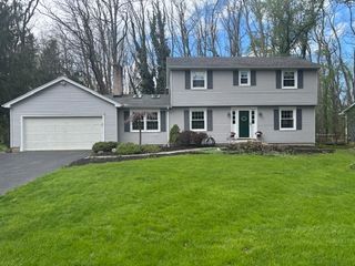 11 Shadowmoor Drive, Perinton, NY 14450