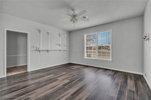 2101 N I Street, Fort Smith, AR 72901