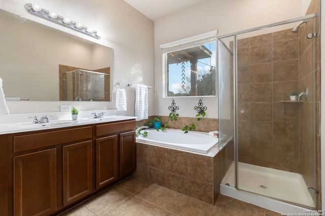 1922 Lindal Pointe, San Antonio, TX 78260