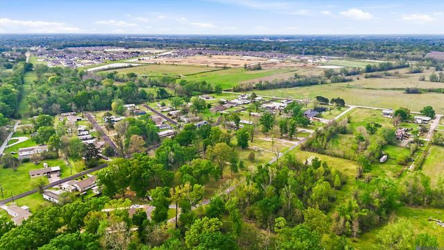 7054 Panama Manor Drive, Gonzales, LA 70737