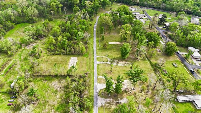 7054 Panama Manor Drive, Gonzales, LA 70737