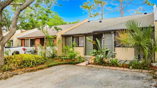 523 DERBY DRIVE, Altamonte Springs, FL 32714