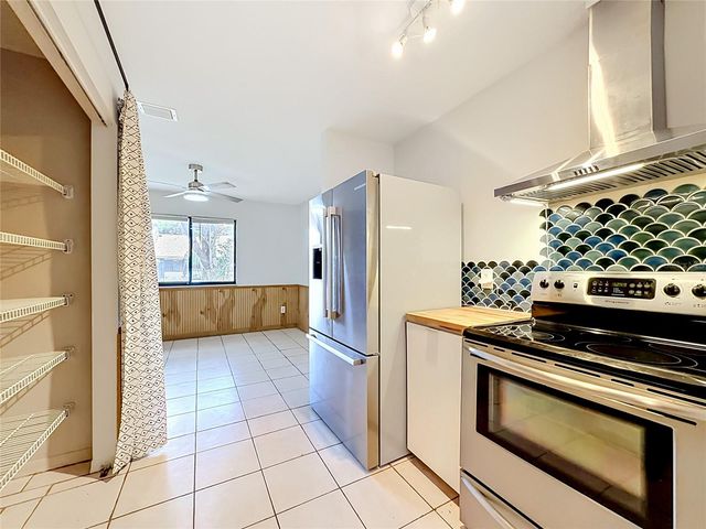 523 DERBY DRIVE, Altamonte Springs, FL 32714