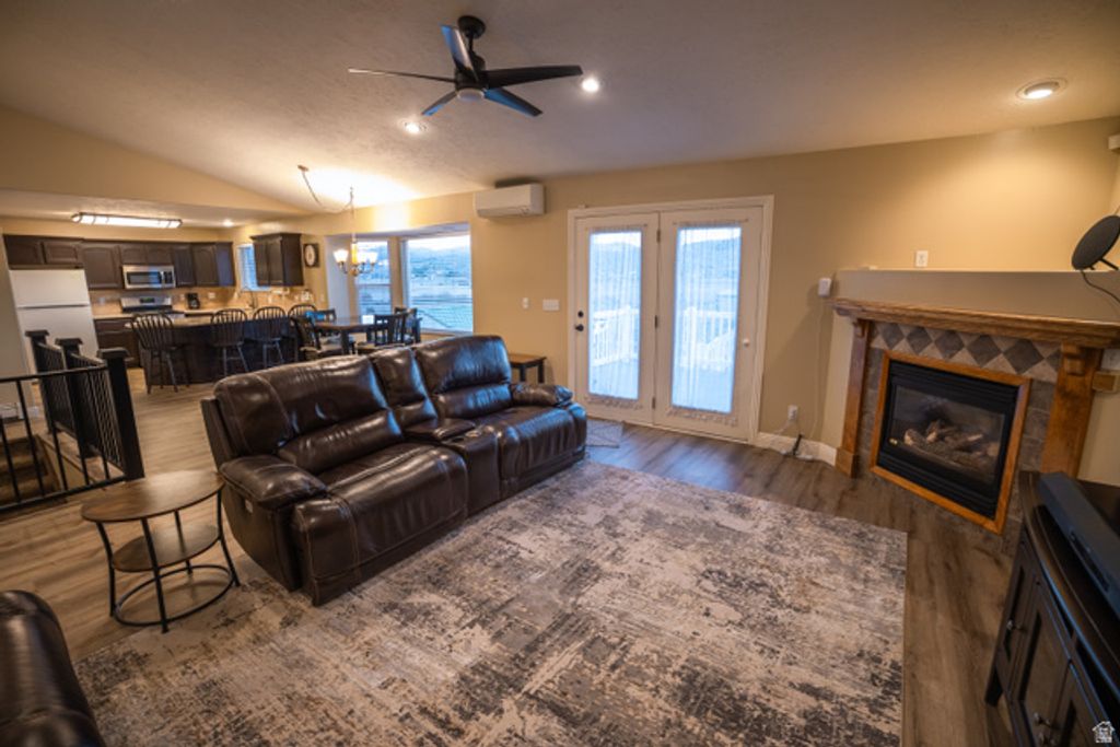 Image 17 of property listing at 791 S WEST HOYTSVILLE RD, Hoytsville, UT 84017