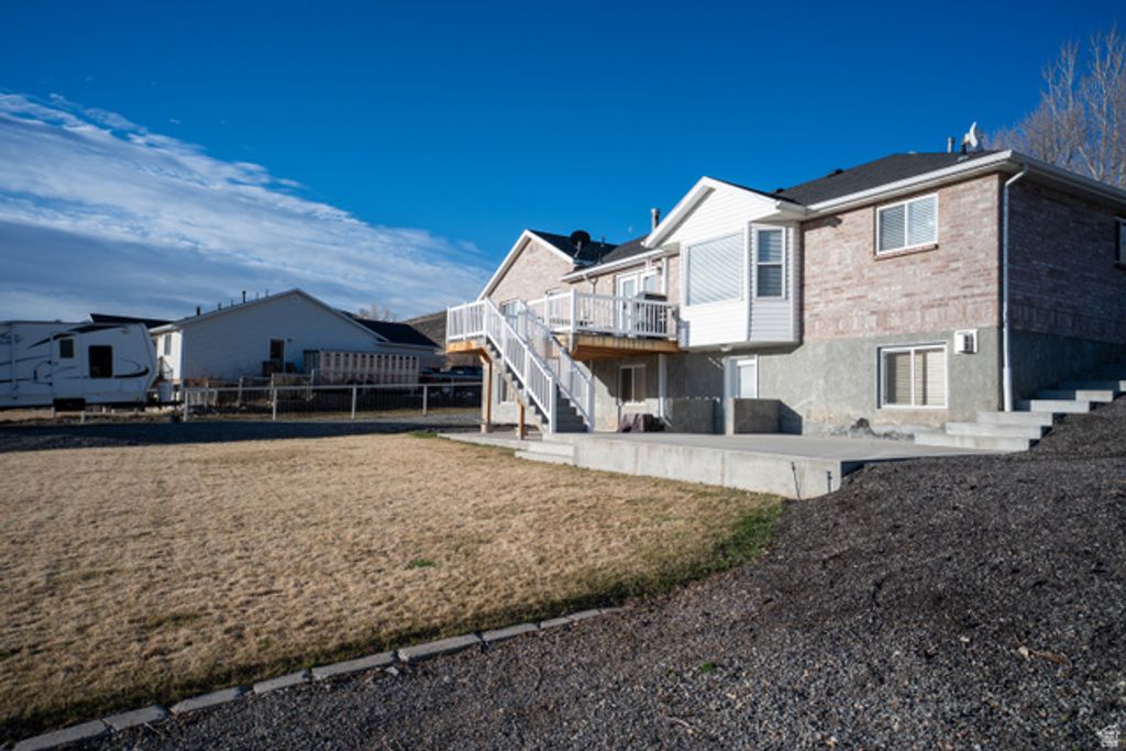 Image 4 of property listing at 791 S WEST HOYTSVILLE RD, Hoytsville, UT 84017