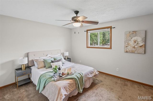 829 Albers Lane, Bethalto, IL 62010