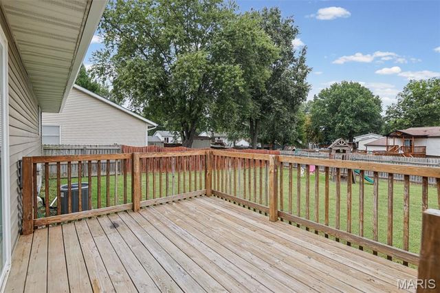 829 Albers Lane, Bethalto, IL 62010