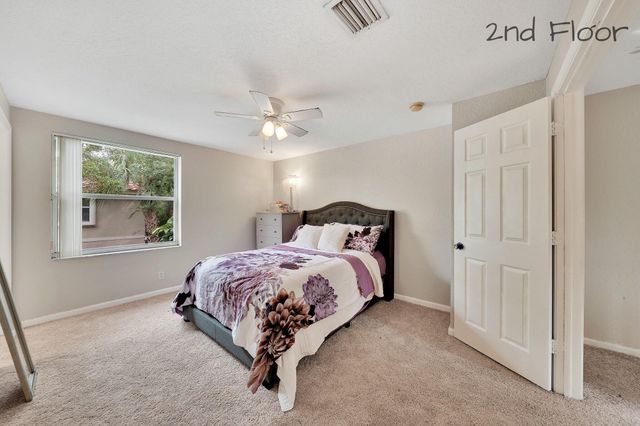 982 Summit Lake Drive, West Palm Beach, FL 33406