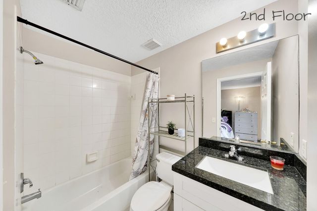 982 Summit Lake Drive, West Palm Beach, FL 33406