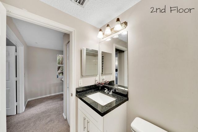 982 Summit Lake Drive, West Palm Beach, FL 33406