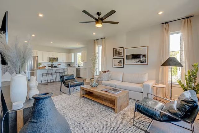 5627 Lenox Ave, Nashville, TN 37209