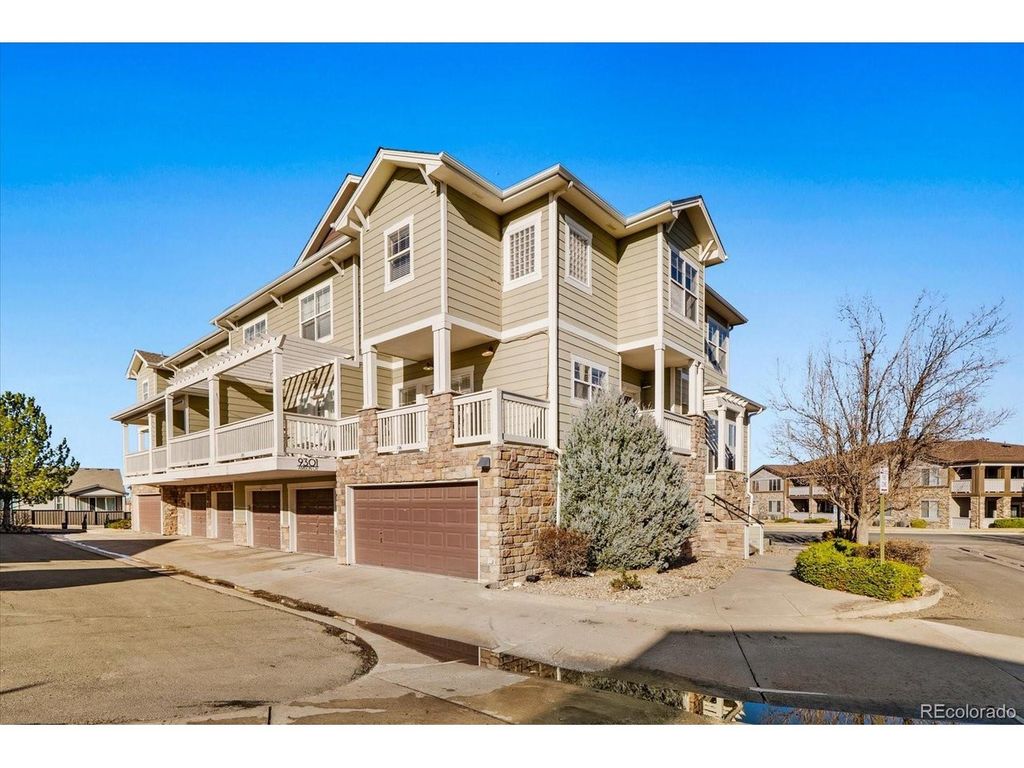 9301 Amison Cir 106, Parker, CO 80134