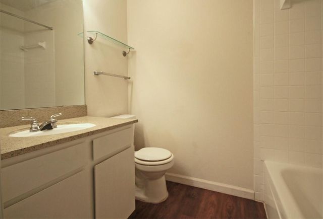 600 Heights Boulevard 10, Houston, TX 77007