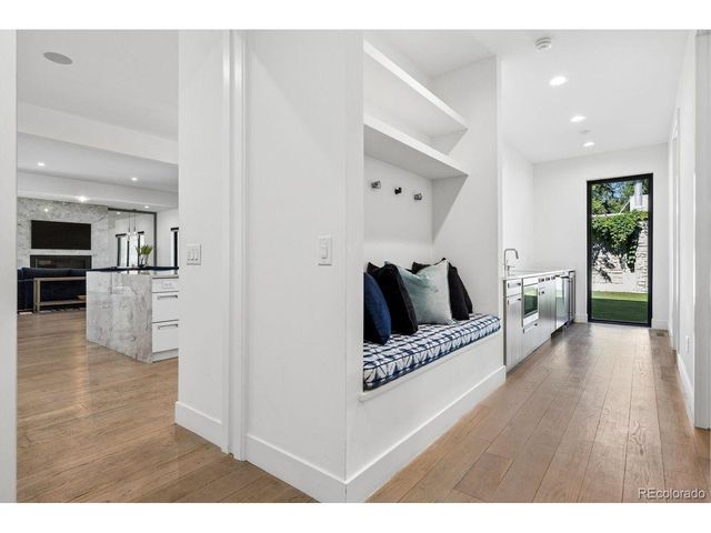 2821 E Cedar Ave 17, Denver, CO 80209