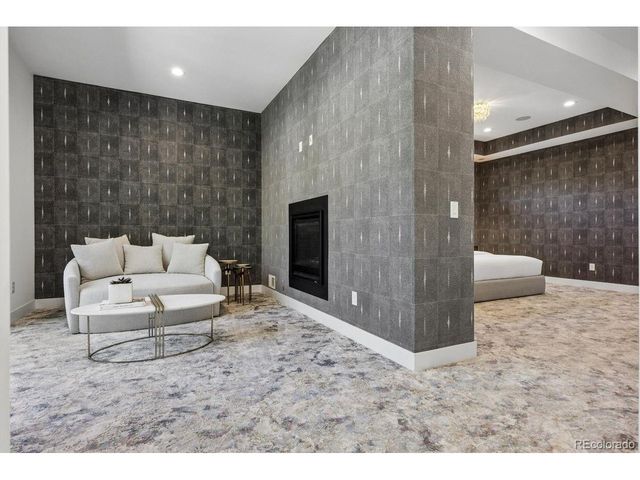 2821 E Cedar Ave 17, Denver, CO 80209