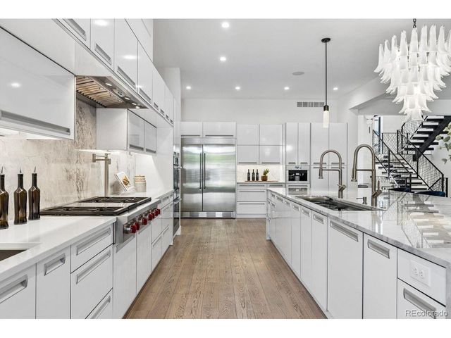 2821 E Cedar Ave 17, Denver, CO 80209