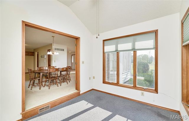 103 Meadow Ridge Drive, Troy, MO 63379