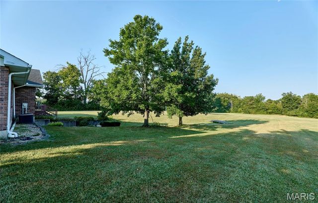 103 Meadow Ridge Drive, Troy, MO 63379