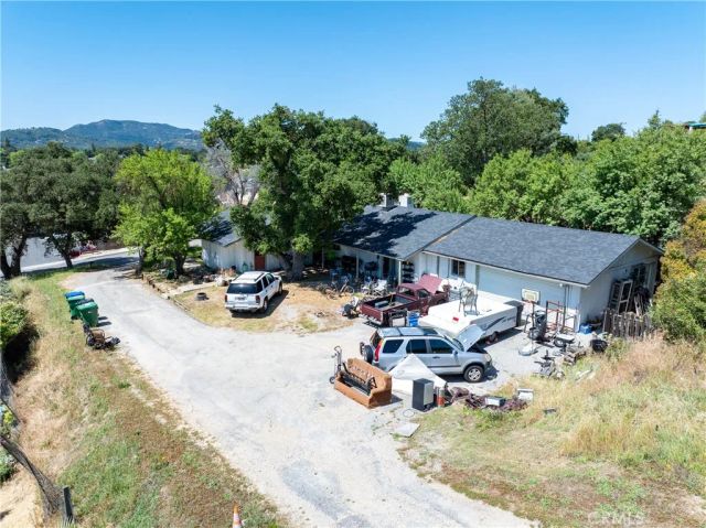 9755 Las Lomas, Atascadero, CA 93422