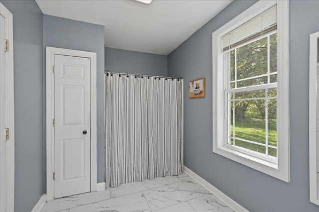 6411 S Preston Road, Superior, WI 54880