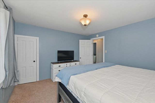 6411 S Preston Road, Superior, WI 54880