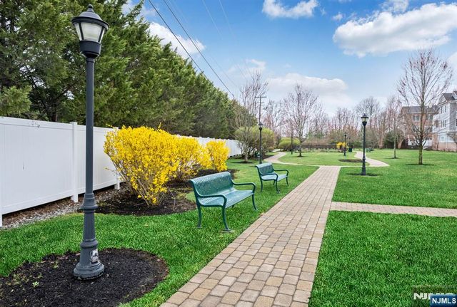 2310 Rio Vista Lane 2310, Northvale, NJ 07647