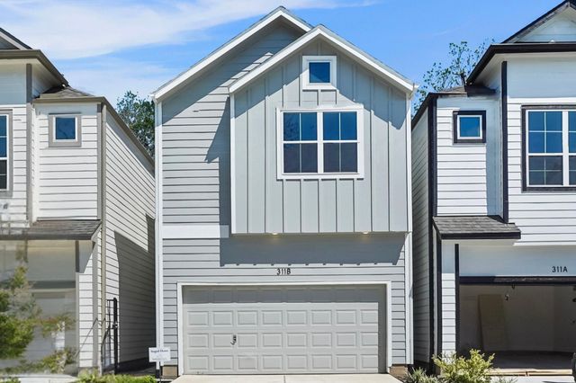1530 W 34th Street, Houston, TX 77018